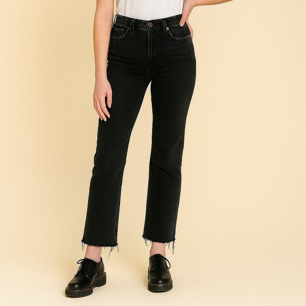 Everlane Washed Black High Rise Kick Crop Jeans Raw Hem Size 26 regular